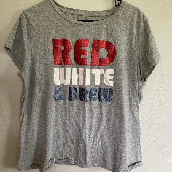 Red White & Brew T-shirt - Picture 1 of 2